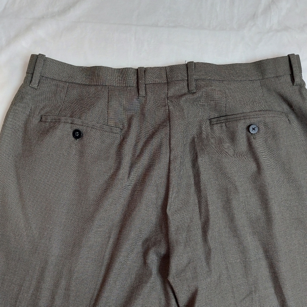 Axist Men's Dress Pants Size 38×30 - Picture 3 of 11